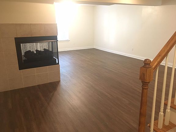 Family Room - Gas Fireplace