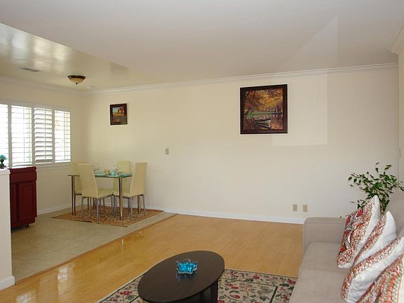 5th image of 5473 Tyhurst Walkway APT 4