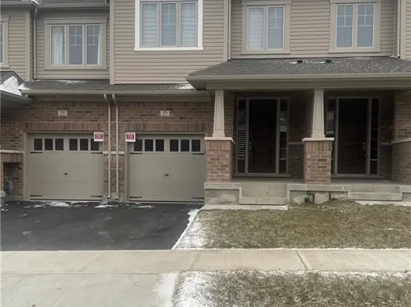 27 Roywood St, Kitchener, ON N2R 0S5