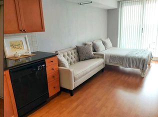 1369 Bloor St W, Toronto, ON M6P4J4