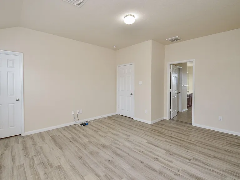 21610 Yeaney Dr — Photo 17