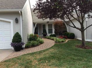9216 E Peppertree Cir, Wichita, KS 67226