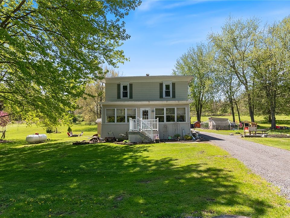 1st image of 5443 Russell Rd