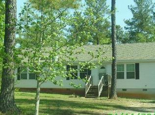 105 Harbor Dr, Eatonton, GA 31024