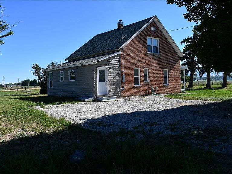 Listing photo 4