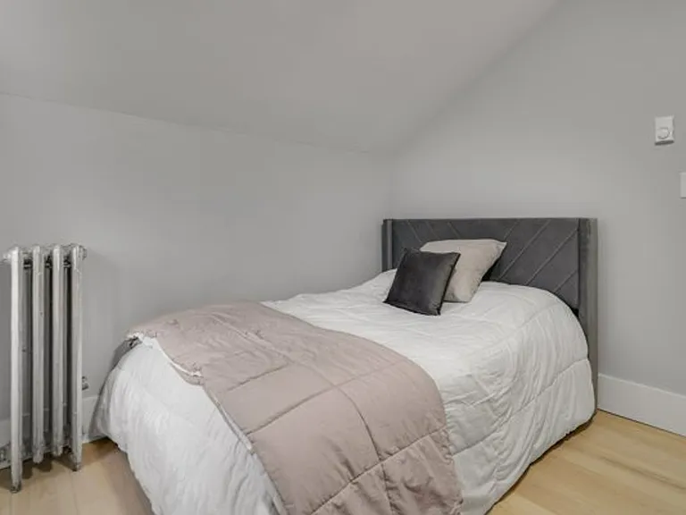 504 Stewart Ave — Photo 155