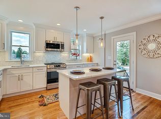 6456 Ardleigh St, Philadelphia, PA 19119