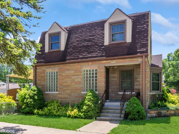 3659 N Pioneer Ave, Chicago, IL 60634