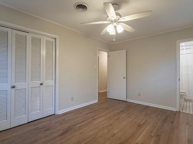 1453 Wedgewood Dr — Photo 17