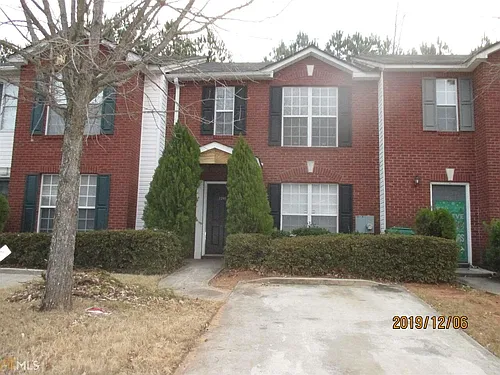 2296 Strathmoor Manor Dr Photo 1