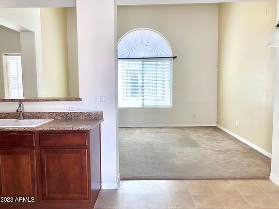 5th image of 2207 W LE MARCHE Avenue