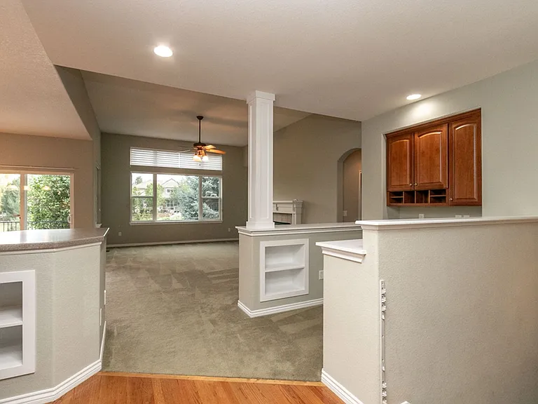 711 Windflower Dr — Photo 5
