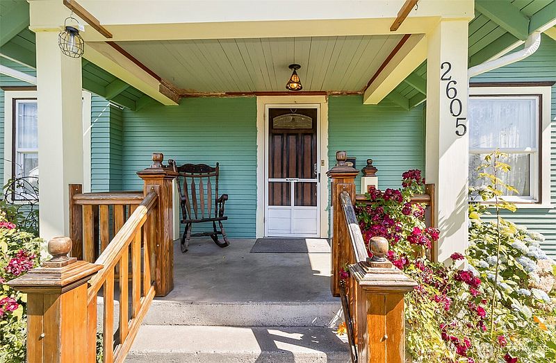 3rd image of 2605 21st Street