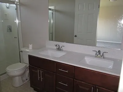 723 Joseph Ct — Photo 16