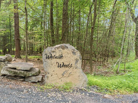 3rd image of 805 Kripplebush Road