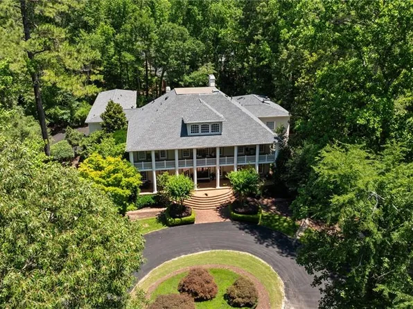 710 Walnut Dr, Marietta, GA 30064