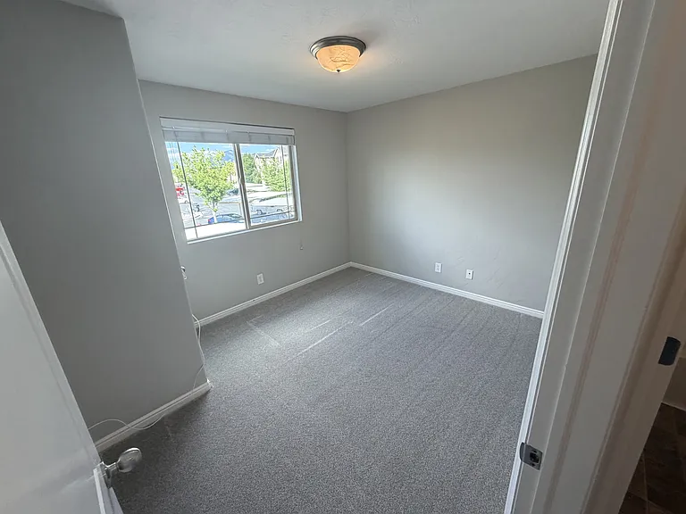 999 Village River Ln #B8 — Photo 16