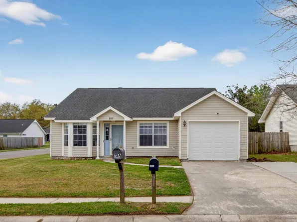 107 Two Hitch Rd, Goose Creek, SC 29445