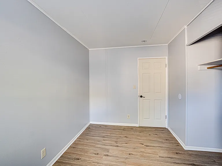 1823 Overdene Ave — Photo 15
