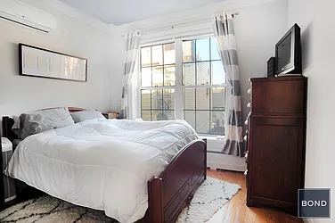 Rented by Bond New York