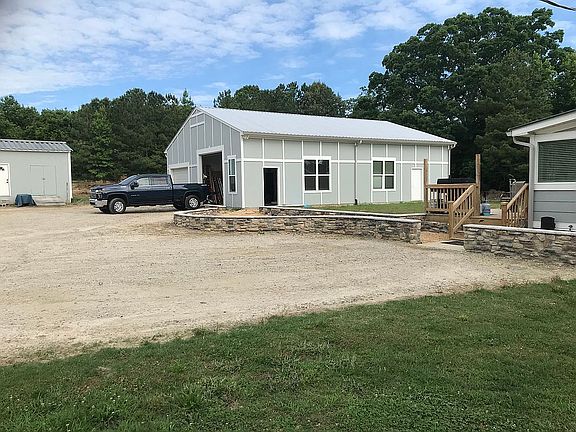 2nd image of 716 Joe Denton Rd