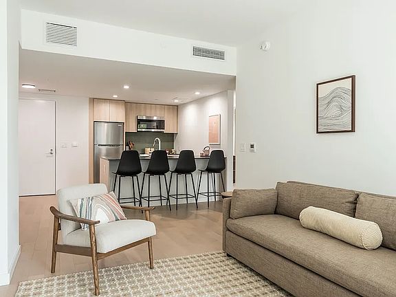 5th image of 975 Nostrand Ave #812