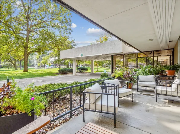 3663 Grand Ave Unit 104, Des Moines, IA 50312