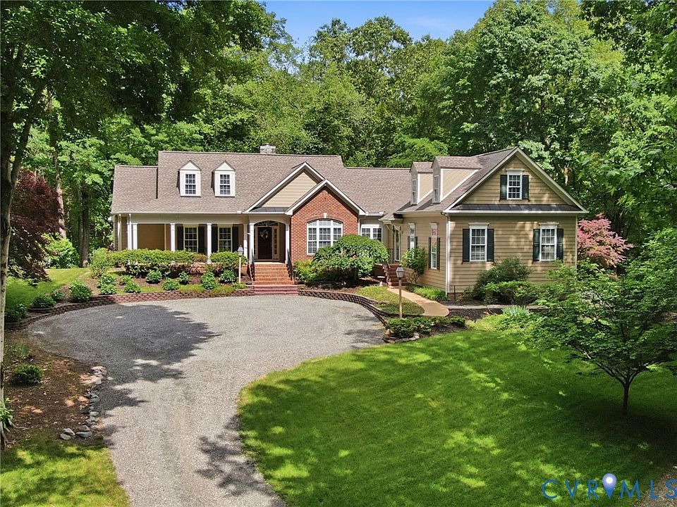1st image of 530 Elm Creek Dr