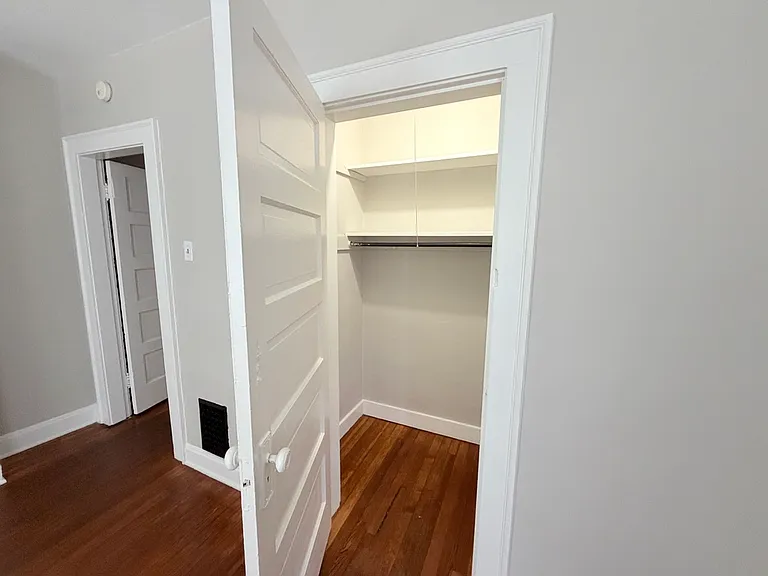 4115 N College Ave — Photo 39