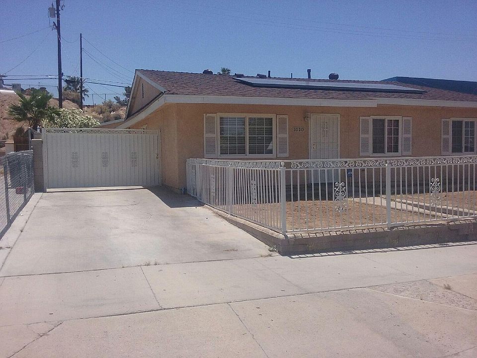 1st image of 1030 E Pueblo Dr