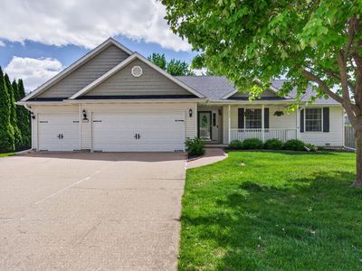 2335 E 57th St, Davenport, IA, 52807