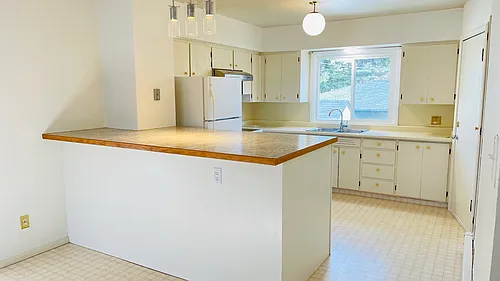 2015 18th Ave NW #A Photo 1 2015 18th Ave NW #A Photo 1
