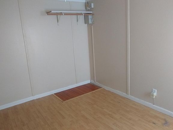5th image of 1514 Iowa St