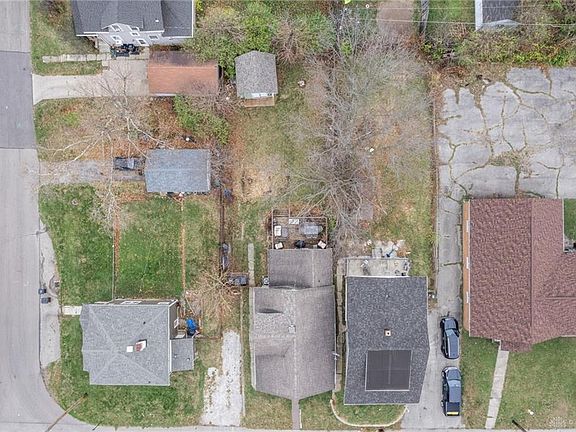 4th image of 2111 Keenan Ave