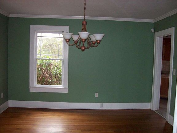 5th image of 1018 Westwood Ave
