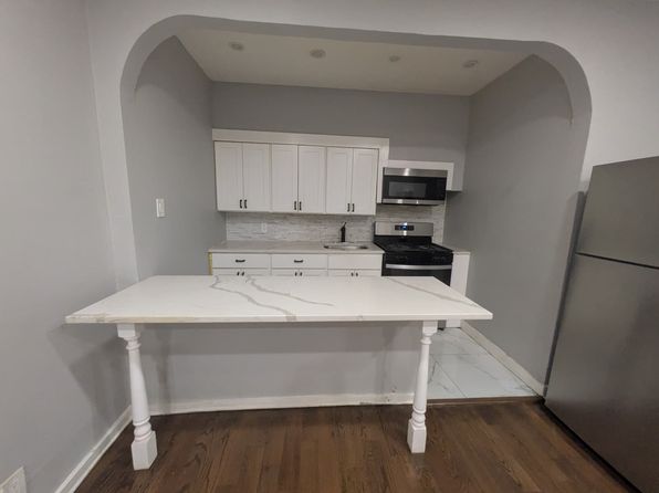 235 Davenport Ave #1B