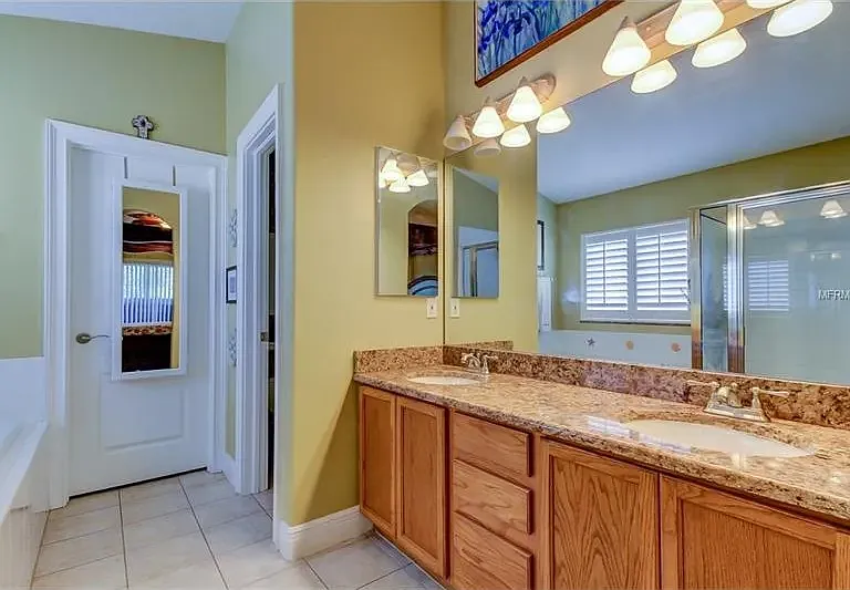 8264 Swann Hollow Dr — Photo 2