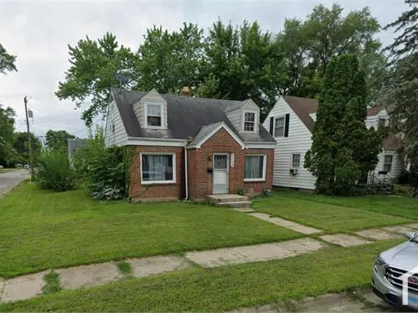 2904 Knight Ave, Rockford, IL 61101