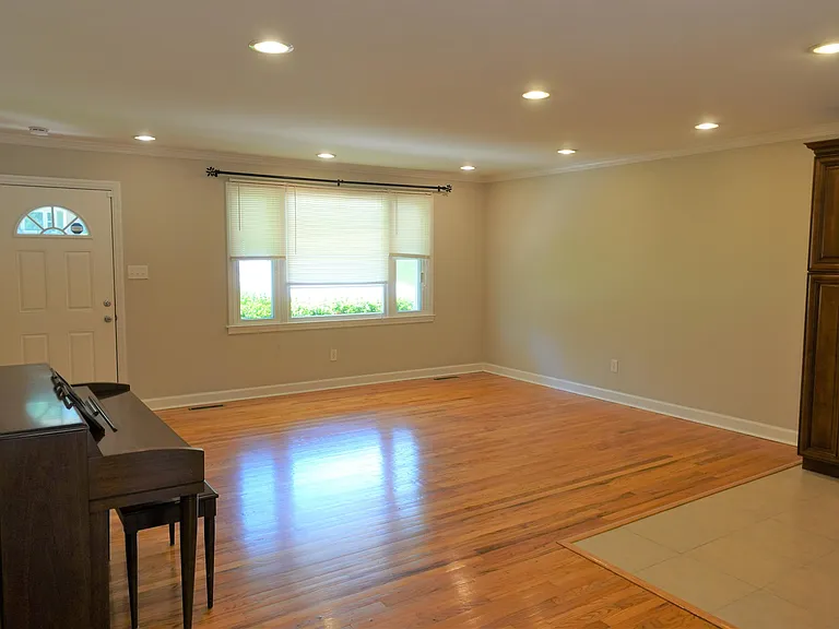 115 Konnarock Cir — Photo 9