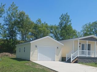 1500 E Linden Dr #131, Mount Pleasant, IA