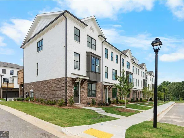 5440 Howington Ct, Buford, GA 30518