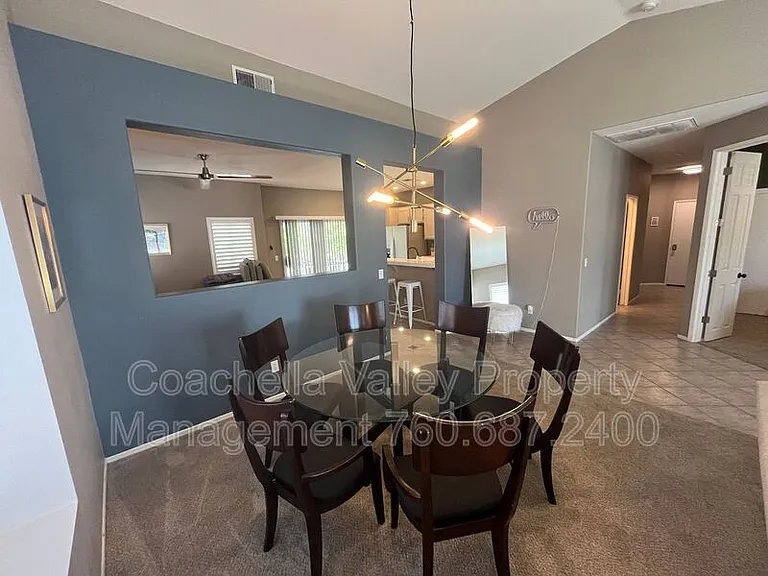 2162 Shannon Way — Photo 33