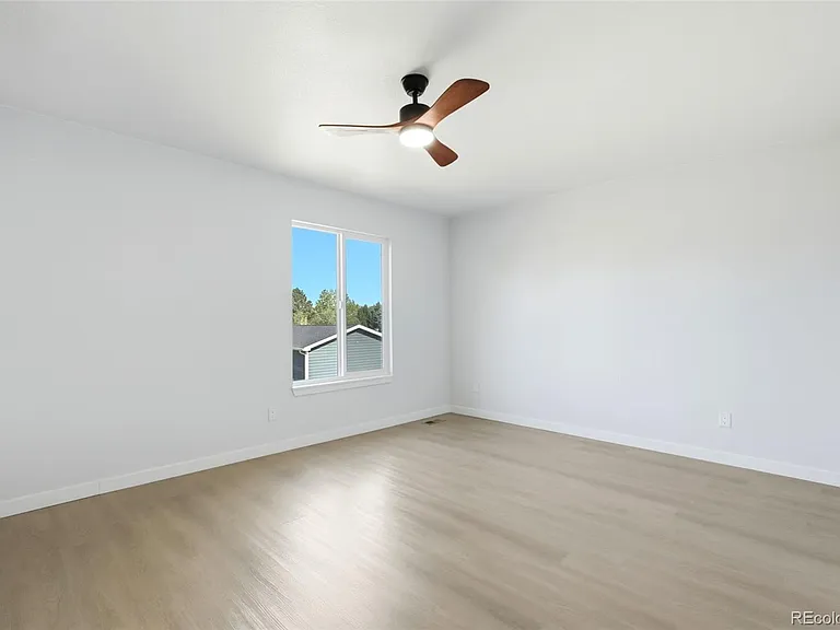 6752 S Dahlia Ct — Photo 26
