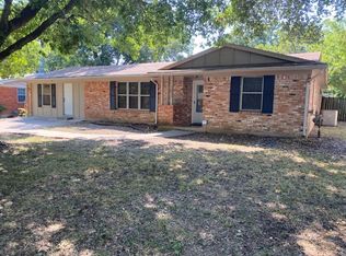 5800 Fairview Dr, Waco, TX 76710