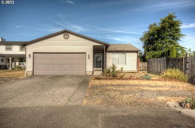 1st image of 9003 NE 138th Ct