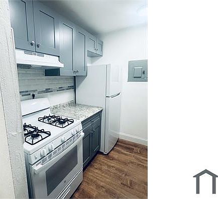 3rd image of 1660 NE 150th St APT 102