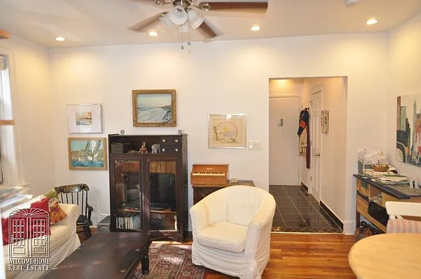 Rented by Welcome Home Real Estate | media 9