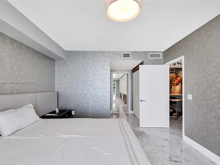 300 Sunny Isles Blvd #4-2006 — Photo 17