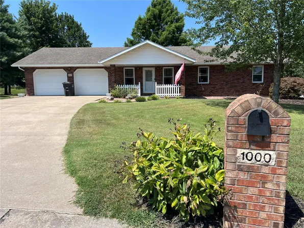 1000 Elliot Ct, Perryville, MO 63775