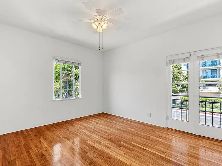 9122 Beverly Blvd #9122 — Photo 16